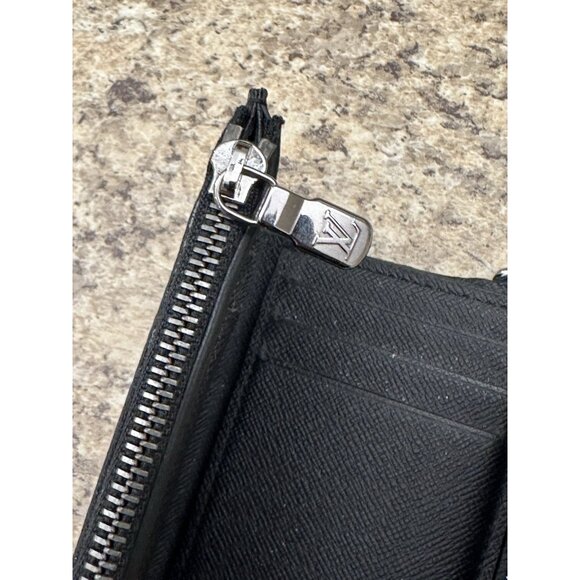 LOUIS VUITTON Tri-fold Monogram Rivet Eclipse Chain compact wallet (K) - Picture 14 of 16